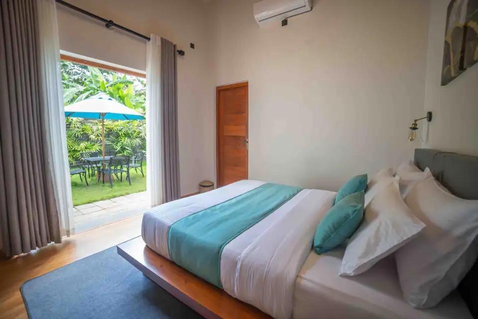 Moana La Vie - Polhena Hotel Matara Luaran gambar